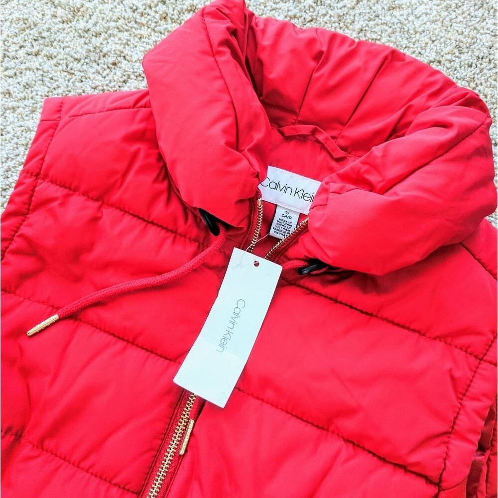 NWT Red Calvin Klein Puffer Vest Small - Picture 5 of 12